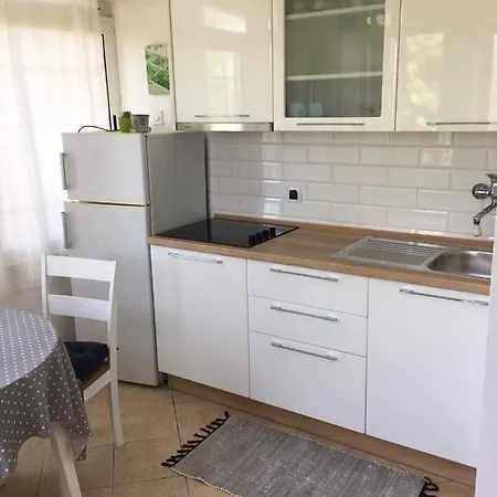 Apartament With A Parking Space Bozava, Dugi Otok - 8108